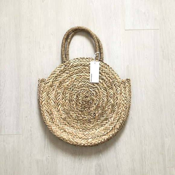 NWT Reformation Circle Straw Tote - Picture 3 of 4